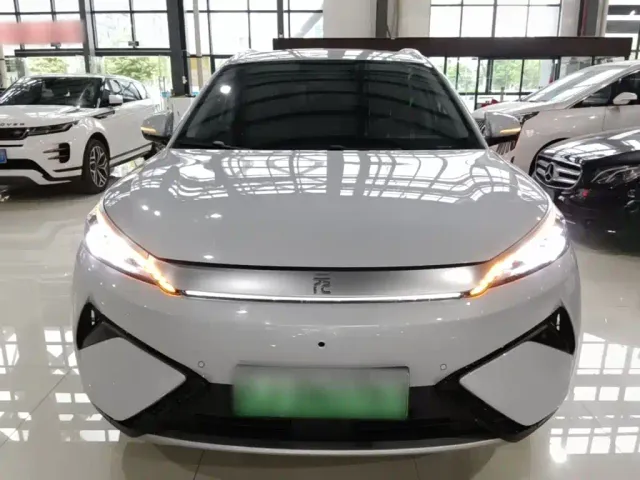 BYD Yuan PLUS — Фото автомобиля 2