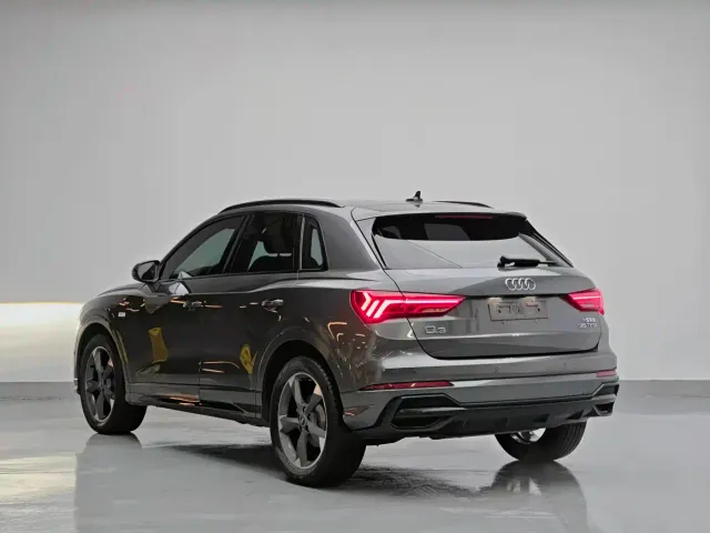 Audi Q3 — Фото автомобиля 6