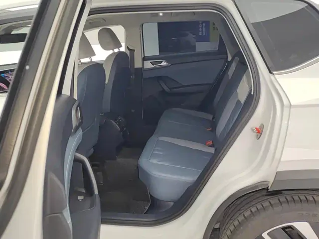 Volkswagen Tharu — Фото автомобиля 11