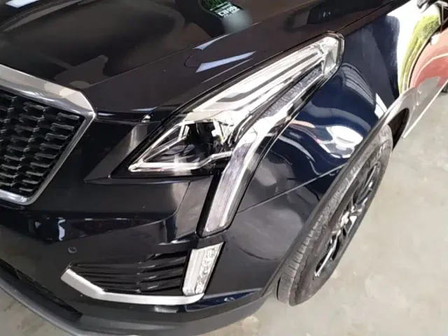 Cadillac XT5 — Фото автомобиля 23