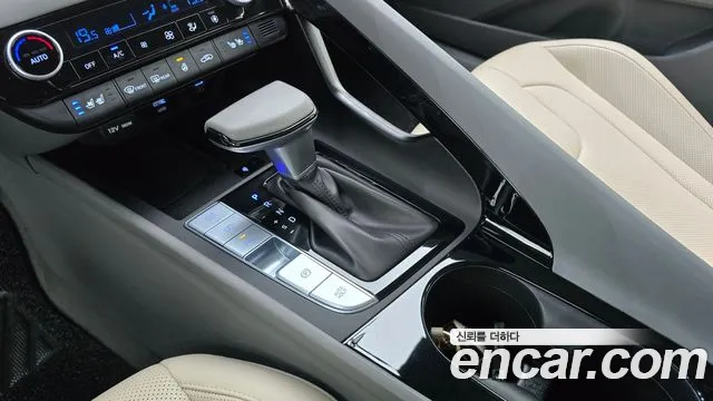 Hyundai AVANTE Новый Avante (CN7) — Фото автомобиля 9