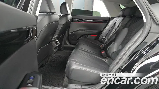 Hyundai Grandeur GN7 — Фото автомобиля 18