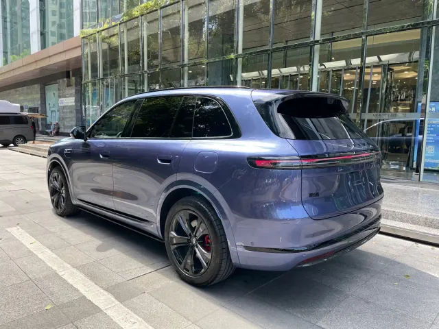 Aito M7 — Фото автомобиля 12