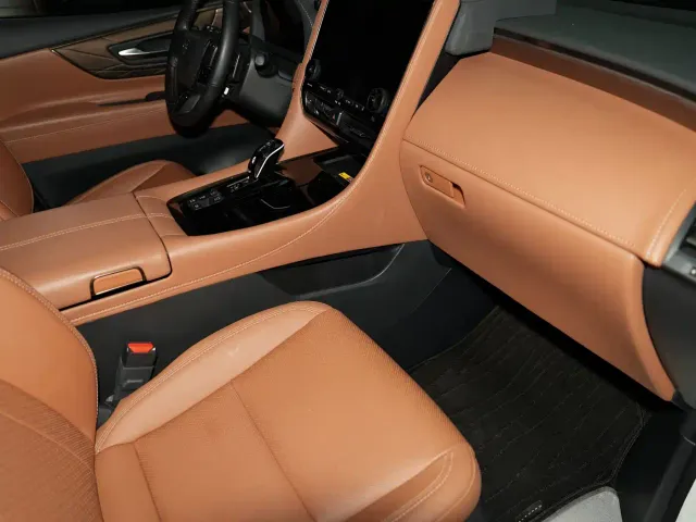 Toyota Alphard — Фото автомобиля 19
