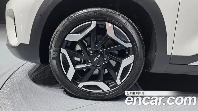 Kia Seltos New — Фото автомобиля 5