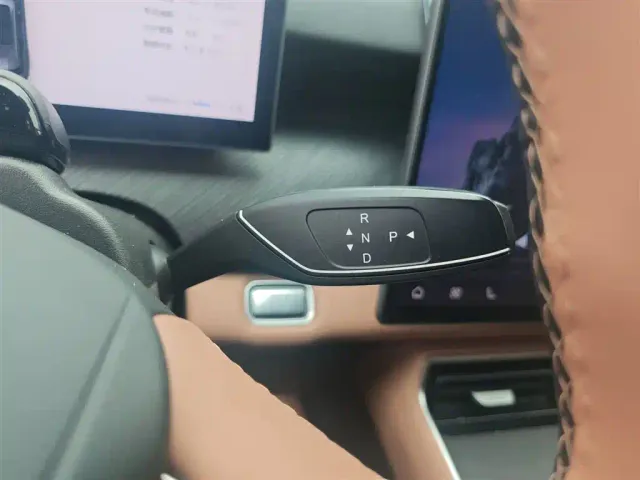 Chery Tiggo 8L — Фото автомобиля 6