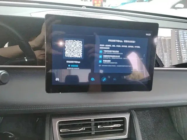 BYD Qin L — Фото автомобиля 12