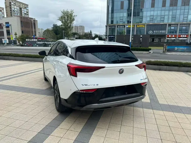 Buick Velite 6 — Фото автомобиля 5