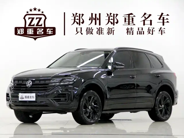 Фотография автомобиля — Volkswagen Touareg