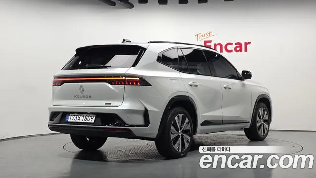 Renault-KoreaSamsung Grand Koleos Grand Koleos — Фото автомобиля 2