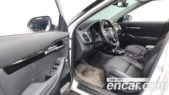 Kia Seltos Seltos Бензин 1.6 турбо 2WD — Фото автомобиля 10