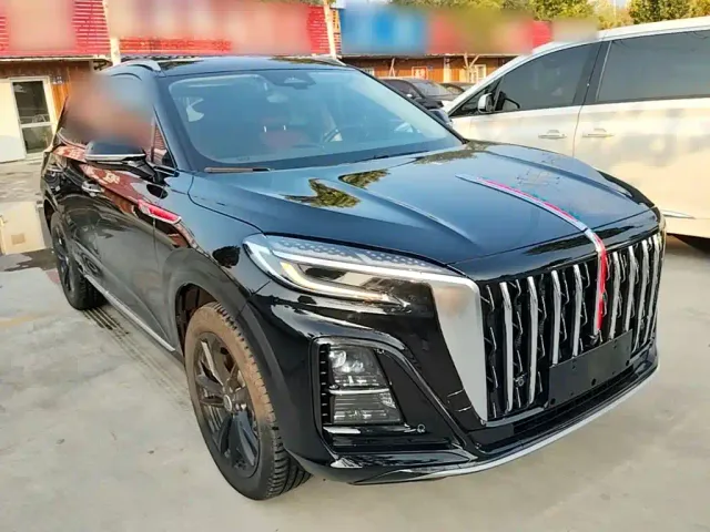 Hongqi HS3 PHEV — Фото автомобиля 3