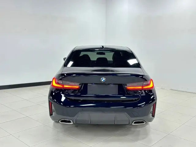 BMW 3 Series — Фото автомобиля 5