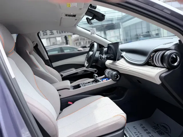 BYD Yuan PLUS — Фото автомобиля 12