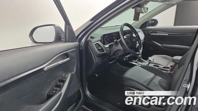 Kia Seltos — Фото автомобиля 15