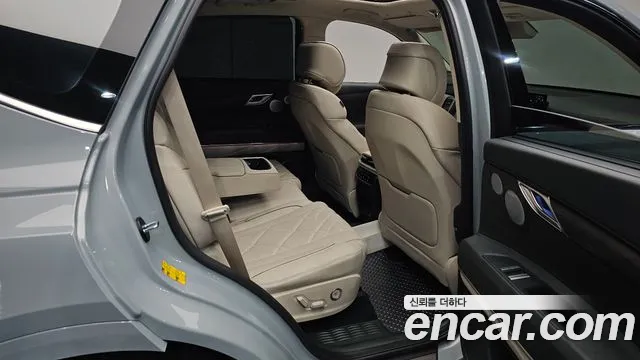 Genesis GV80 — Фото автомобиля 11