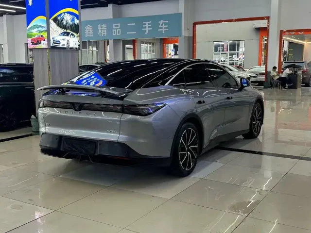 Arcfox Alpha S5 — Фото автомобиля 15