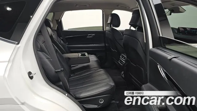 Genesis GV80 2.5T Бензин AWD — Фото автомобиля 13