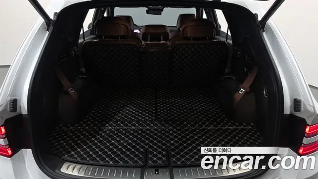 Genesis GV80 — Фото автомобиля 27