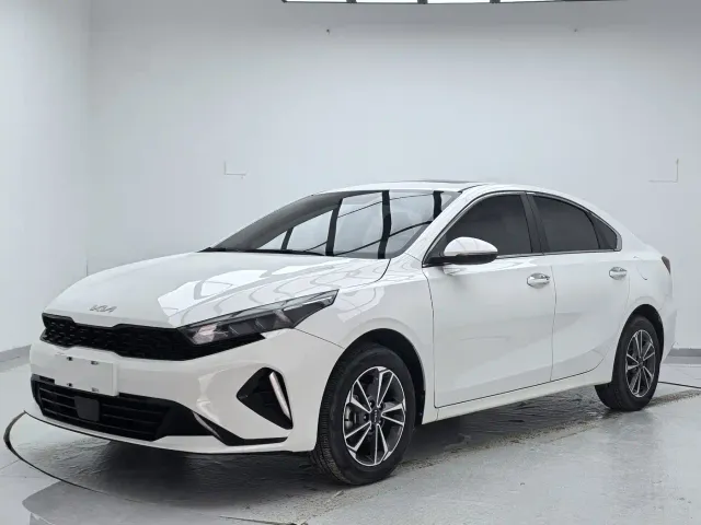 Фотография автомобиля — Kia K3