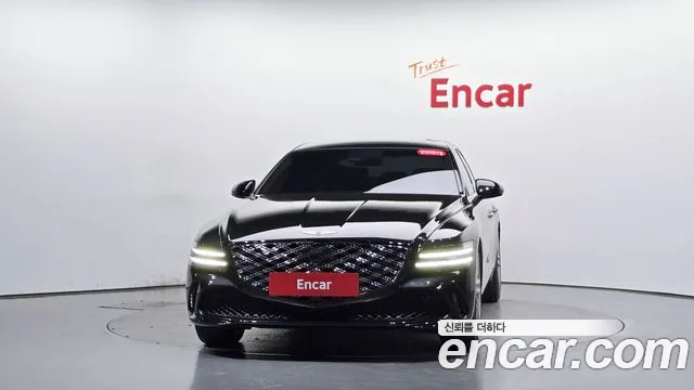 Genesis G80 RG3 — Фото автомобиля 3