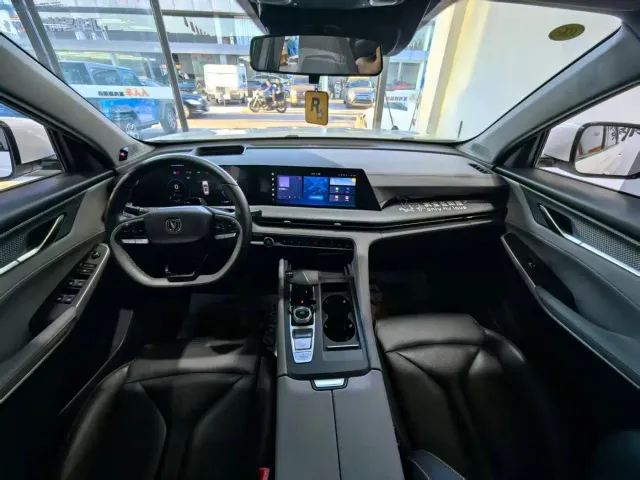 Changan CS75 Plus — Фото автомобиля 14