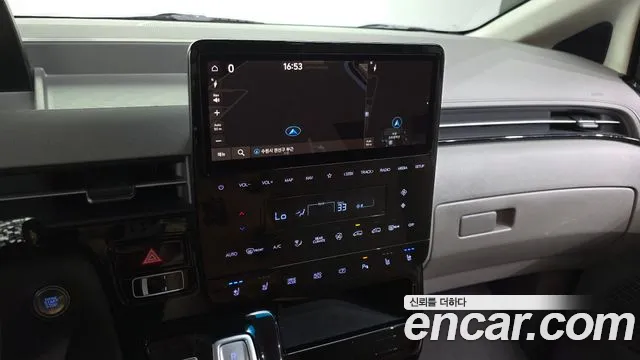 Hyundai Staria Staria 2WD автодом — Фото автомобиля 12