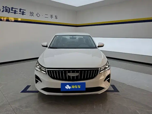 Geely Emgrand — Фото автомобиля 2