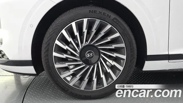 Hyundai Grandeur — Фото автомобиля 5
