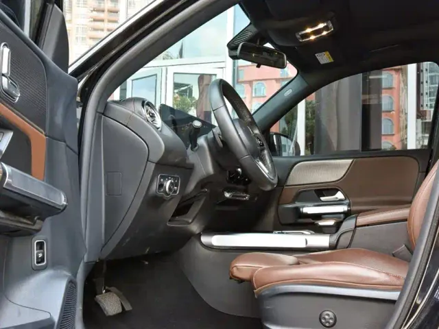 Mercedes-Benz GLB-Class — Фото автомобиля 15