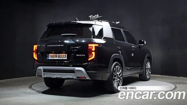 KG_Mobility_Ssangyong Torres Torres Бензин 1.5 2WD — Фото автомобиля 2