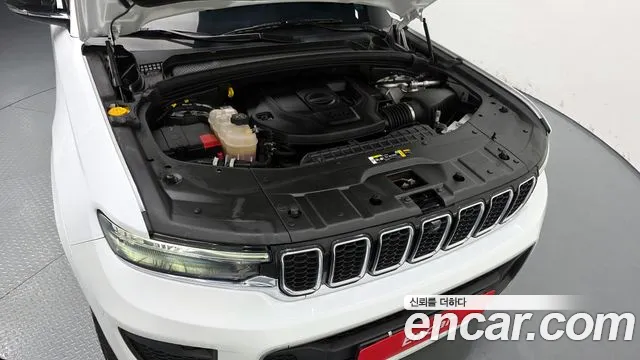 Jeep Cherokee Grand Cherokee(WL) L 3.6 Overland — Фото автомобиля 6