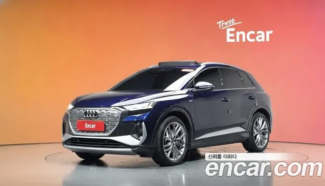 Фотография автомобиля — Audi Q4 e-tron F4
