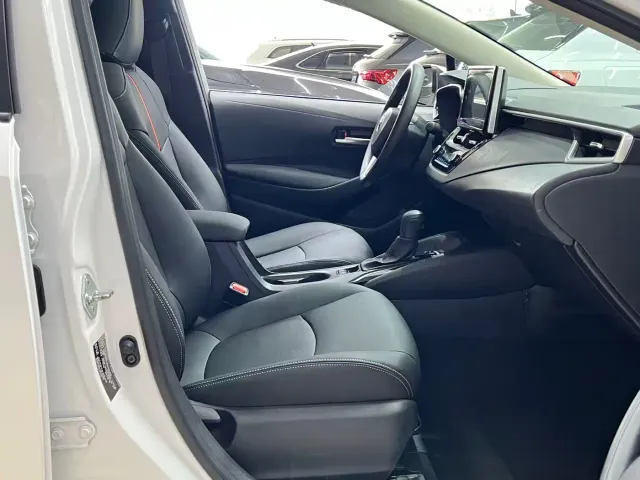 Toyota Corolla — Фото автомобиля 18