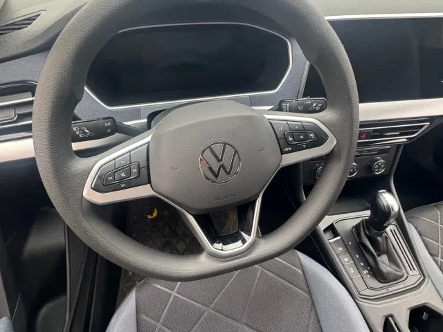 Volkswagen Lavida — Фото автомобиля 9