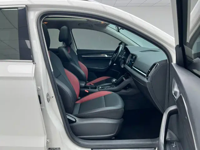 Skoda Karoq — Фото автомобиля 19