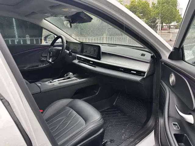 Chery Arrizo 8 — Фото автомобиля 13