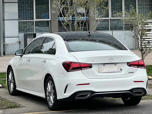 Mercedes-Benz A-Class — Фото автомобиля 6