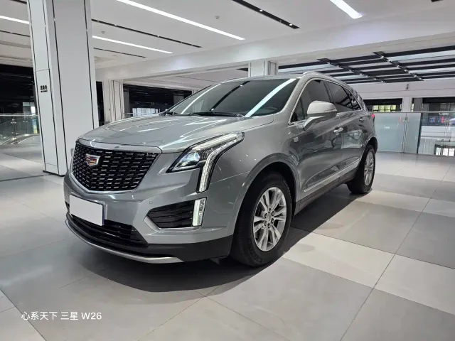 Фотография автомобиля — Cadillac XT5