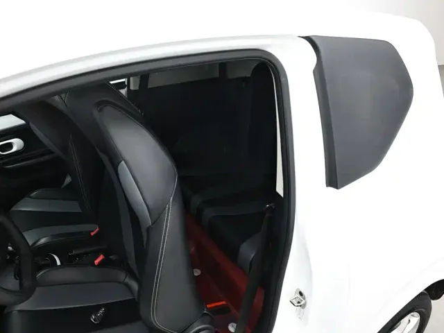 Roewe Clever — Фото автомобиля 13