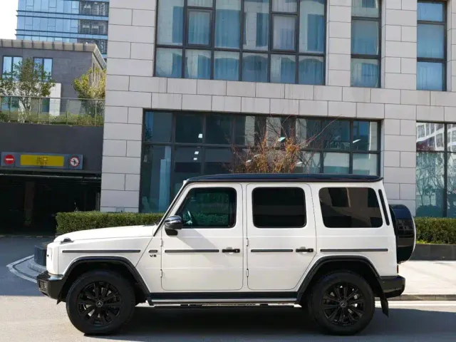 Mercedes-Benz Mercedes-Benz G-Class 2024 G 500 — Фото автомобиля 4
