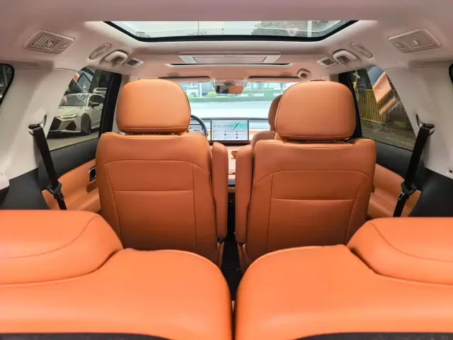 Leapmotor Leapmotor C16 2026 Model Year EREV 280 LiDAR Premium Edition 6-Seater — Фото автомобиля 16