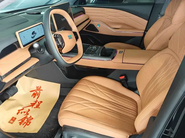 Geely Galaxy Xingyao 8 — Фото автомобиля 4