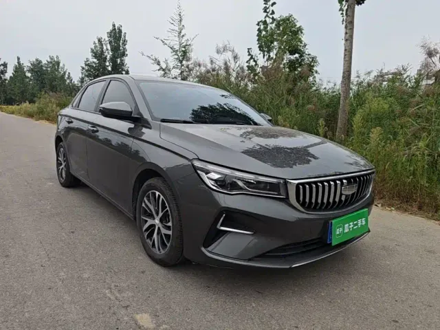 Geely Emgrand — Фото автомобиля 3