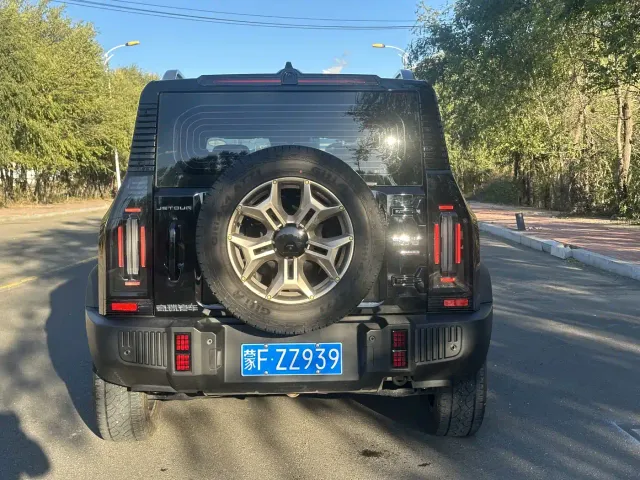 Jetour T2 — Фото автомобиля 7