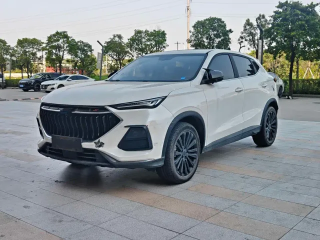 Фотография автомобиля — Changan Oushang X5