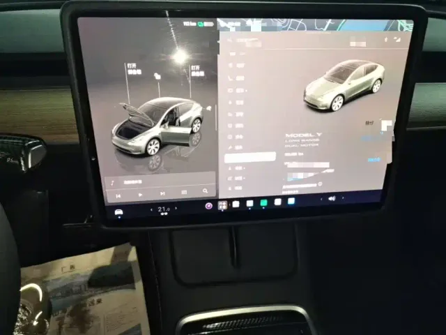 Tesla Model Y — Фото автомобиля 12