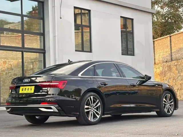 Audi A6L — Фото автомобиля 6