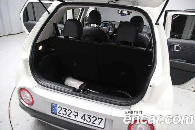 Hyundai Casper Casper Essential — Фото автомобиля 5