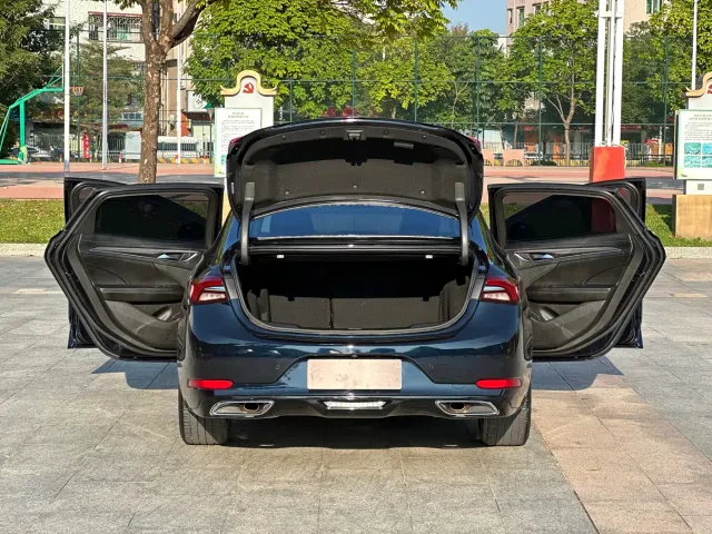 Buick LaCrosse — Фото автомобиля 14